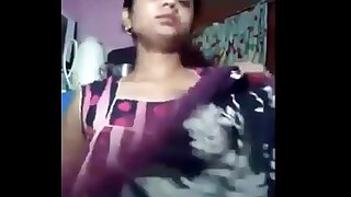 indian huge bosom aunt removing infront of cam